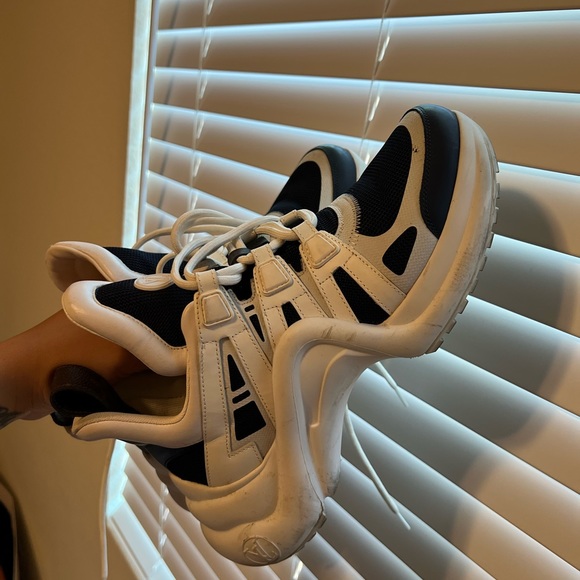 Louis Vuitton Archlight sneakers size 8 - Picture 3 of 3